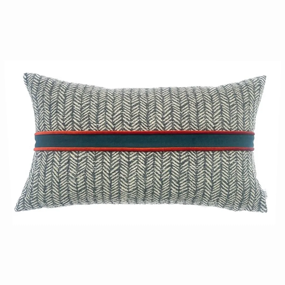 Boom Bastık - Worm Of Patterned Velvet Taped Decorative Pillow