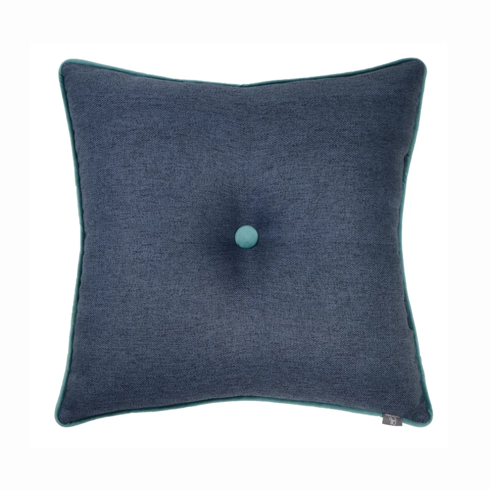 Boom Bastık - Buttoned Decorative Pillow