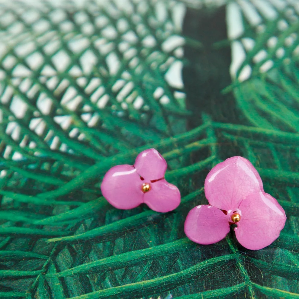 Hydrangea earrings on sale