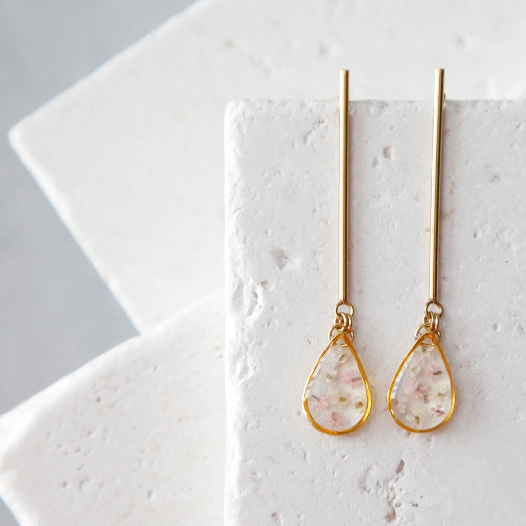 Queen Anne's Lace - Clear Teardrop Stick Earrings