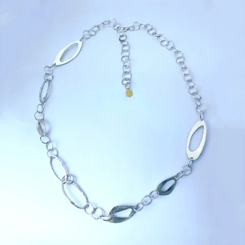 İz Jewel - Amorphose Ellipse Necklace
