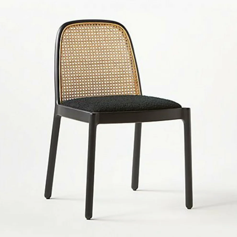 Sohomanje - Rattan Chair With Back Detail
