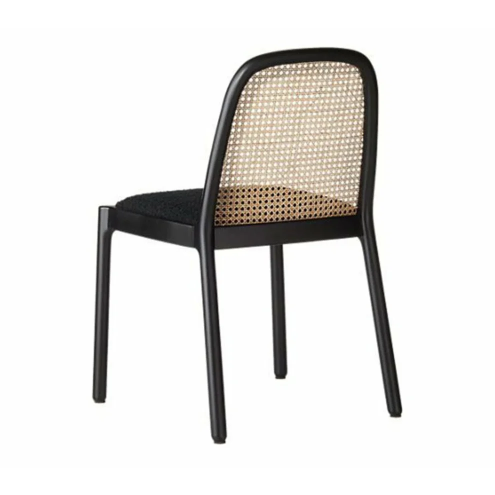 Sohomanje - Rattan Chair With Back Detail