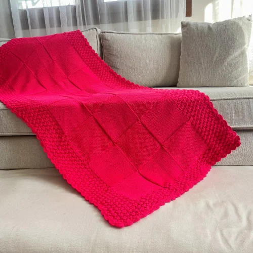Macra Home - Hand Knitted Baby Blanket