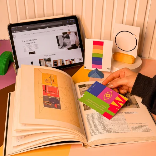 Tou Workshop - Colorful Polaroid Photo Holder Set