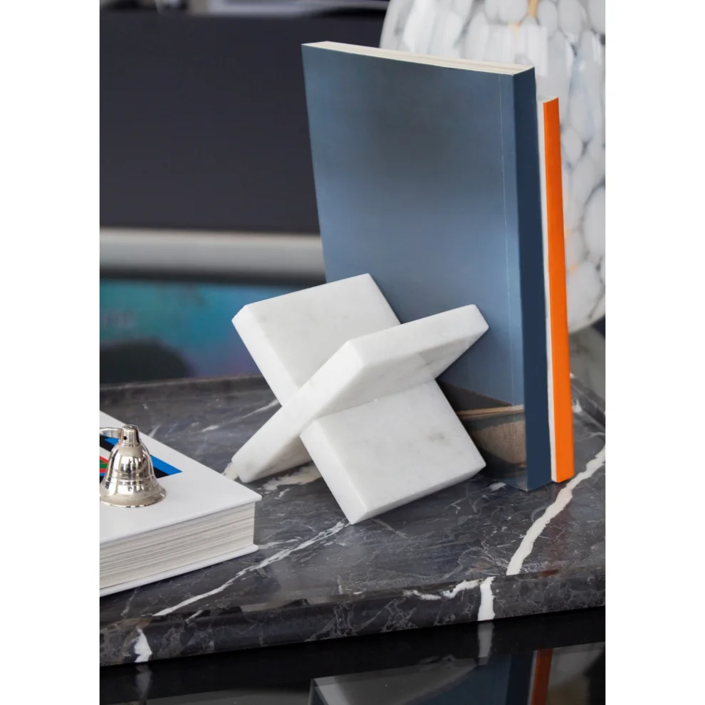 ODA.products - Nexa Book Holder