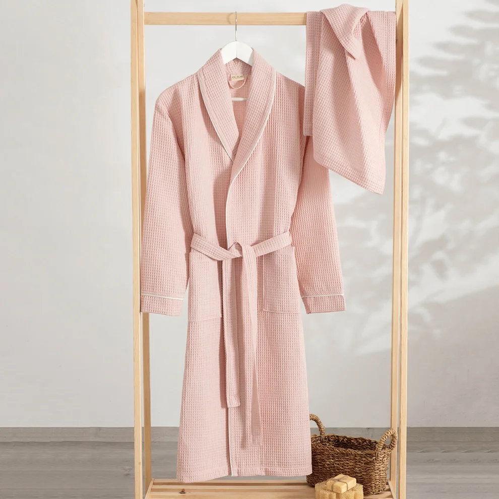 Pink discount towelling bathrobe