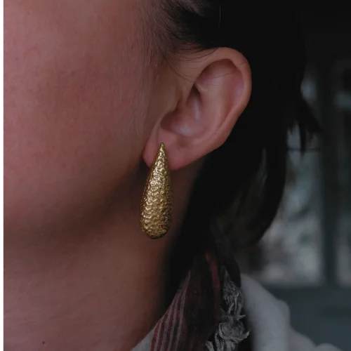 Derya Hayırlı - Textured Drop Earrings