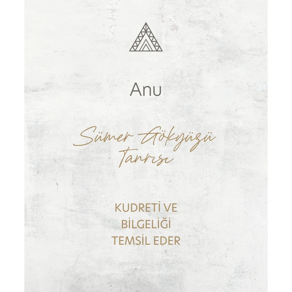 Luna Merdin  - Anu Triangle Chain Necklace