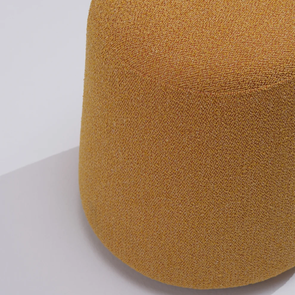 Mazu Design Studio - Bonıc Pouf