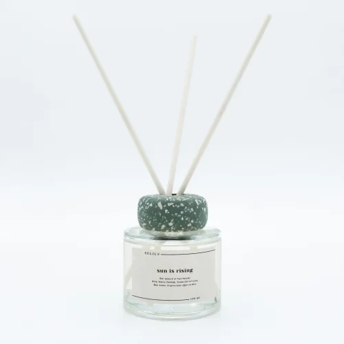 SOLILU - Sun Is Rising - Reed Diffuser