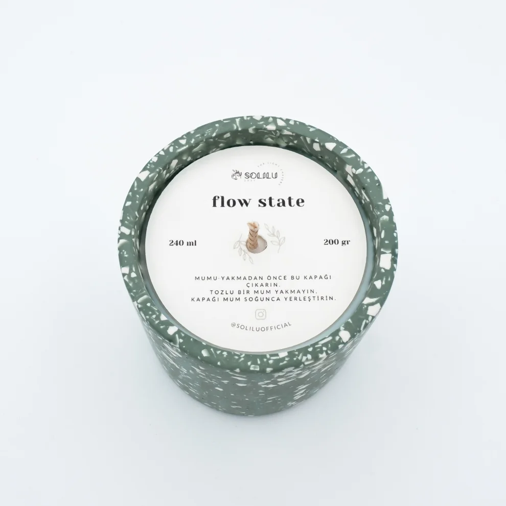 SOLILU - Terrazzo - Bloomy Spring Scented Soy Wax Candle