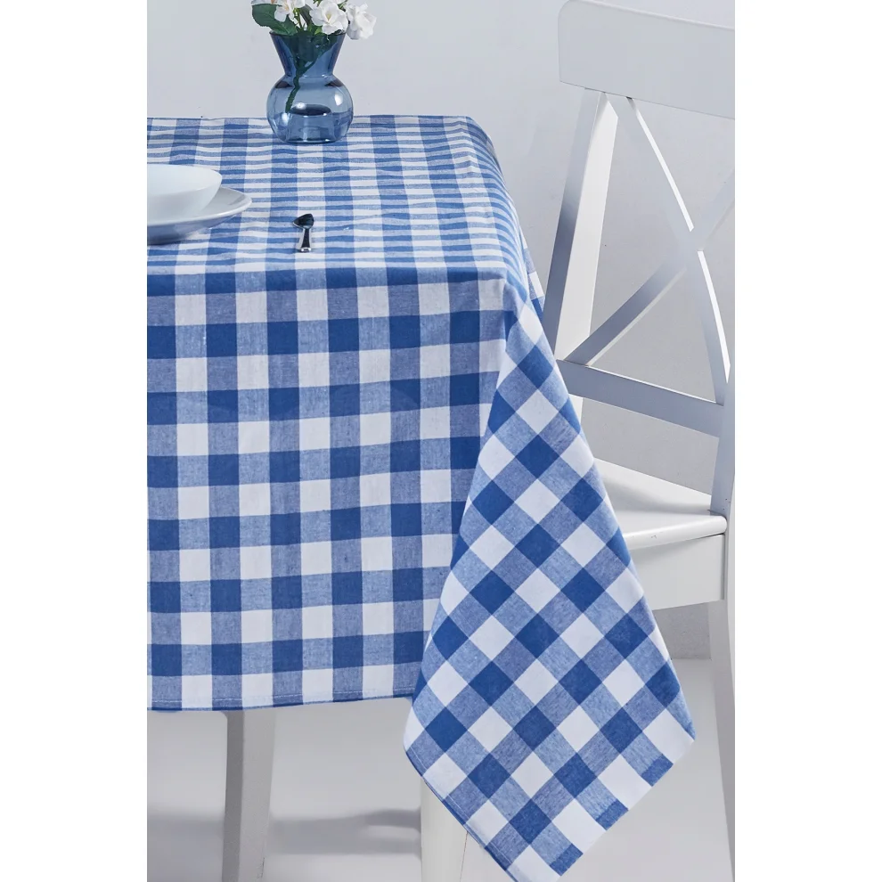 Denizli Concept - Checkred Table Cloth