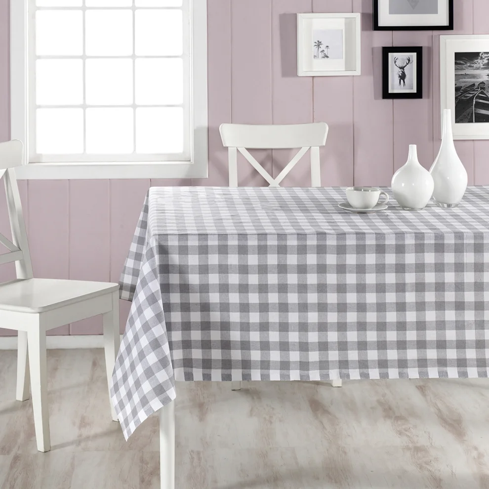 Denizli Concept - Checkred Table Cloth