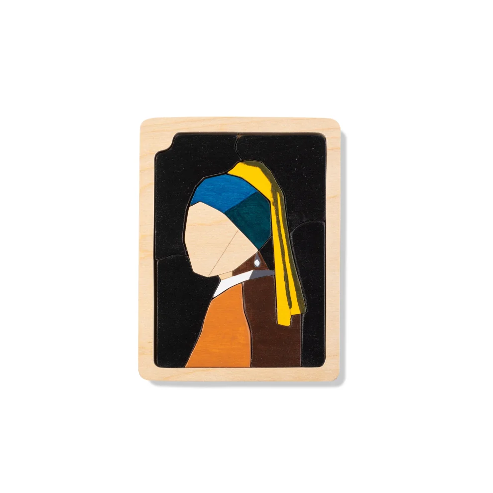 Mne Work - Pearl Earring Girl Wooden Jigsaw Puzzle