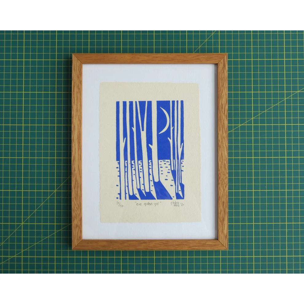 Çaçiçakaduz - Eve Giden Yol Limba Wood Framed Lino Print