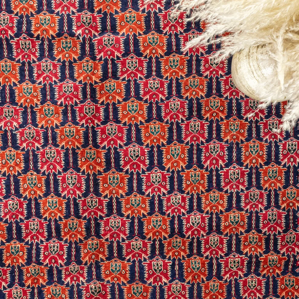Soho Antiq - Mary Hand-woven Wool Turkmen Rug 196x282 Cm