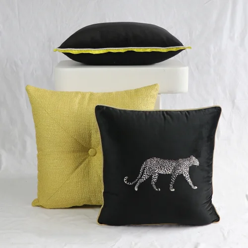 Boom Bastık - Leopard Print Woven Pillow