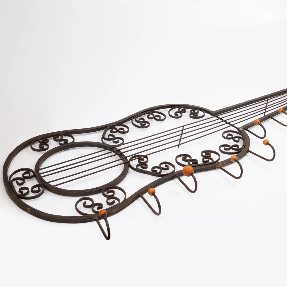 Gınni Dudu - Wrought Iron Guitar Hanger