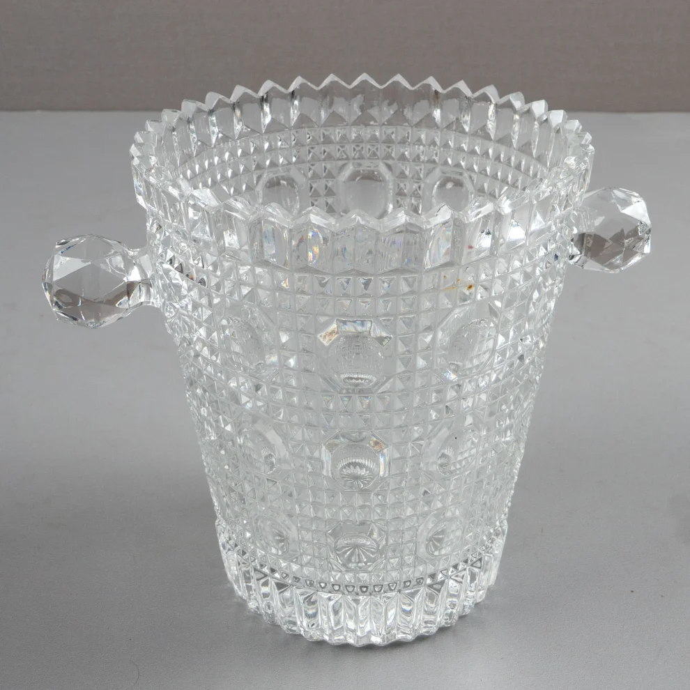 Gınni Dudu - Mold Glass Ice Bucket