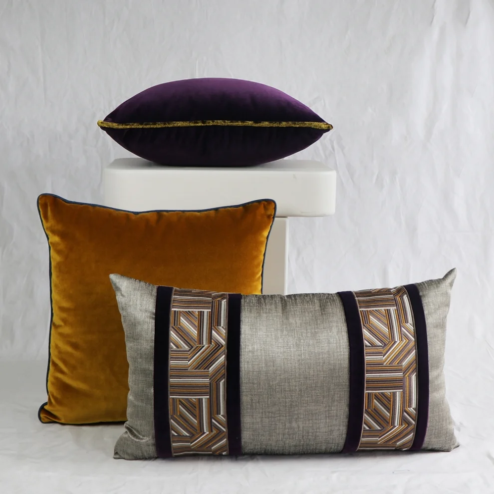 Boom Bastık - Flat Velvet Pillow