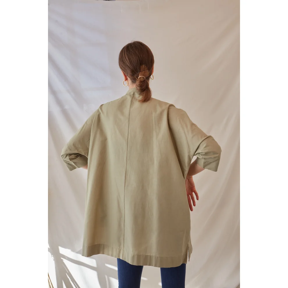 Delicate - Oversize Shirt With Pockets