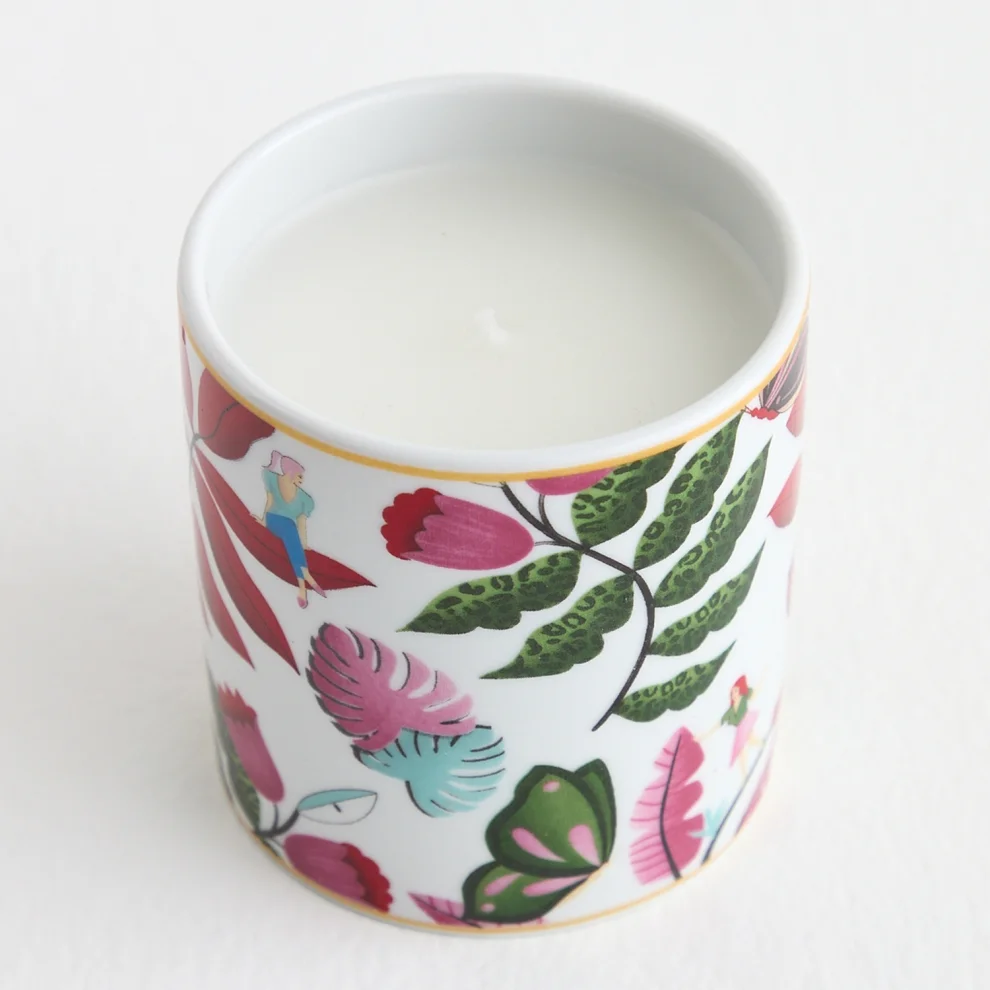 Dellel - Porcelain Candle