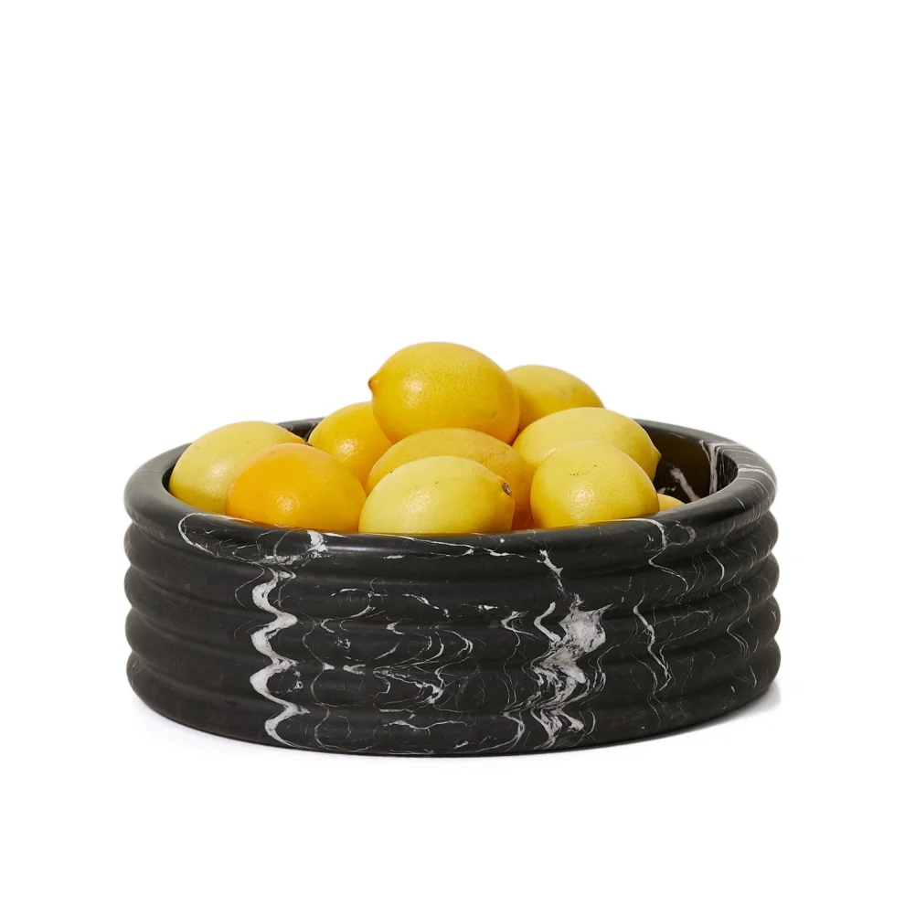 goods - Wavy Marble Fruit Bowl