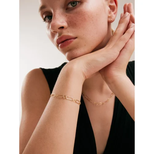 Orena Jewelry - 14 Ayar Altın Oval Paperclip Kadın Bileklik