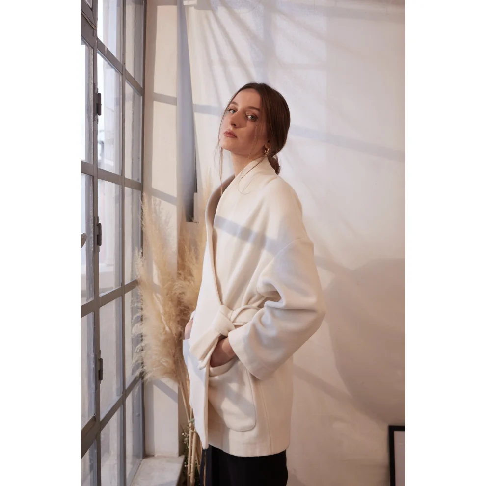 Delicate - Kimono Wool Jacket