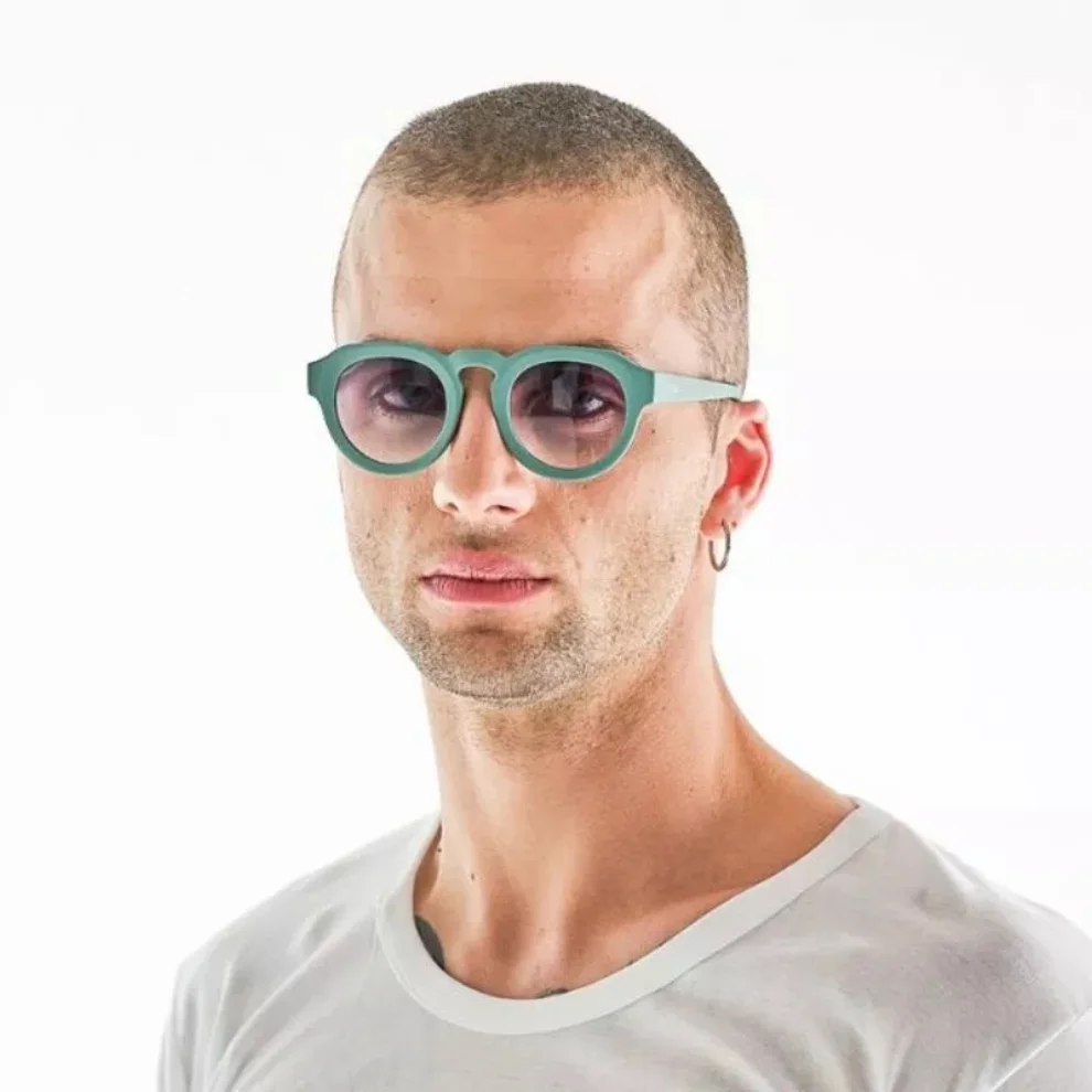 Okkia Eyewear - Zeno Round Unisex Klasik Havana Güneş Gözlüğü Gradyan