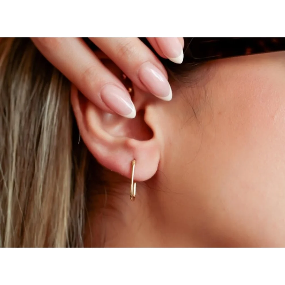 Safir Mücevher - Gold Paperclip Earrings - Il