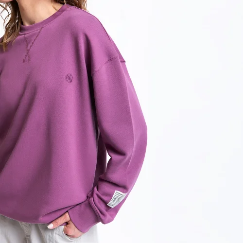 UNIQVIBE - Regular Organic Cotton Sweatshirt - Il