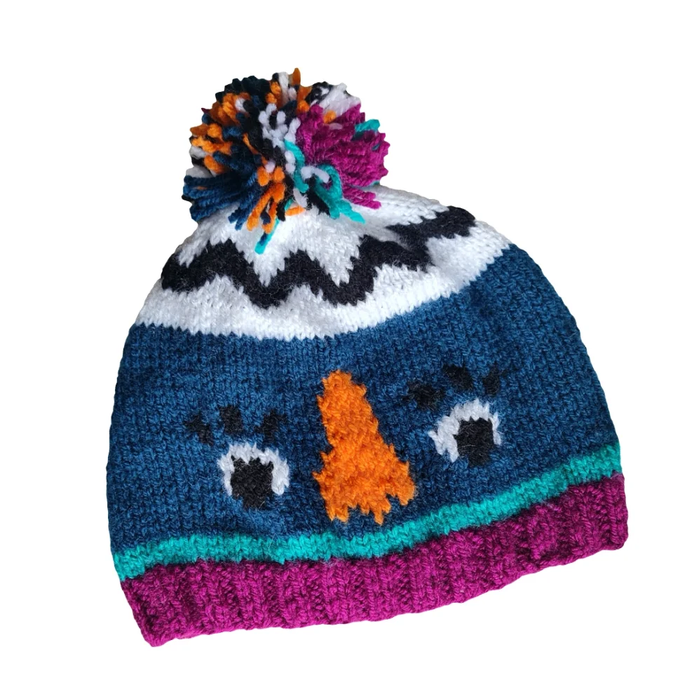 Zone Design - Hand Knit Hat Look