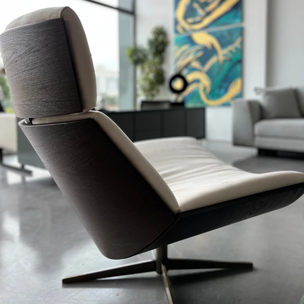 Lucenti Design - Luna Armchair