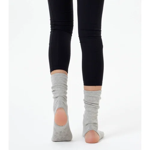 Nui Yoga - Grey Ankle Yoga & Pilates Socks