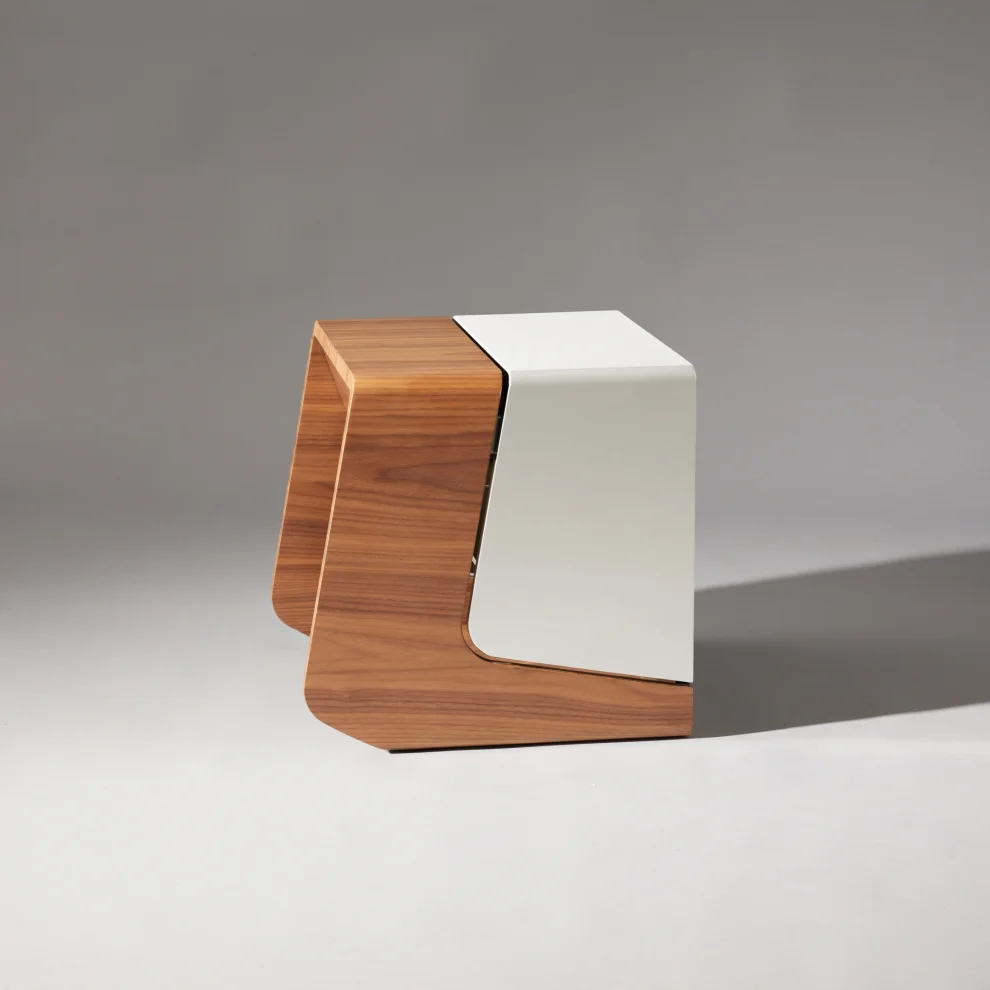 Gaen Studio - Nite Nightstand