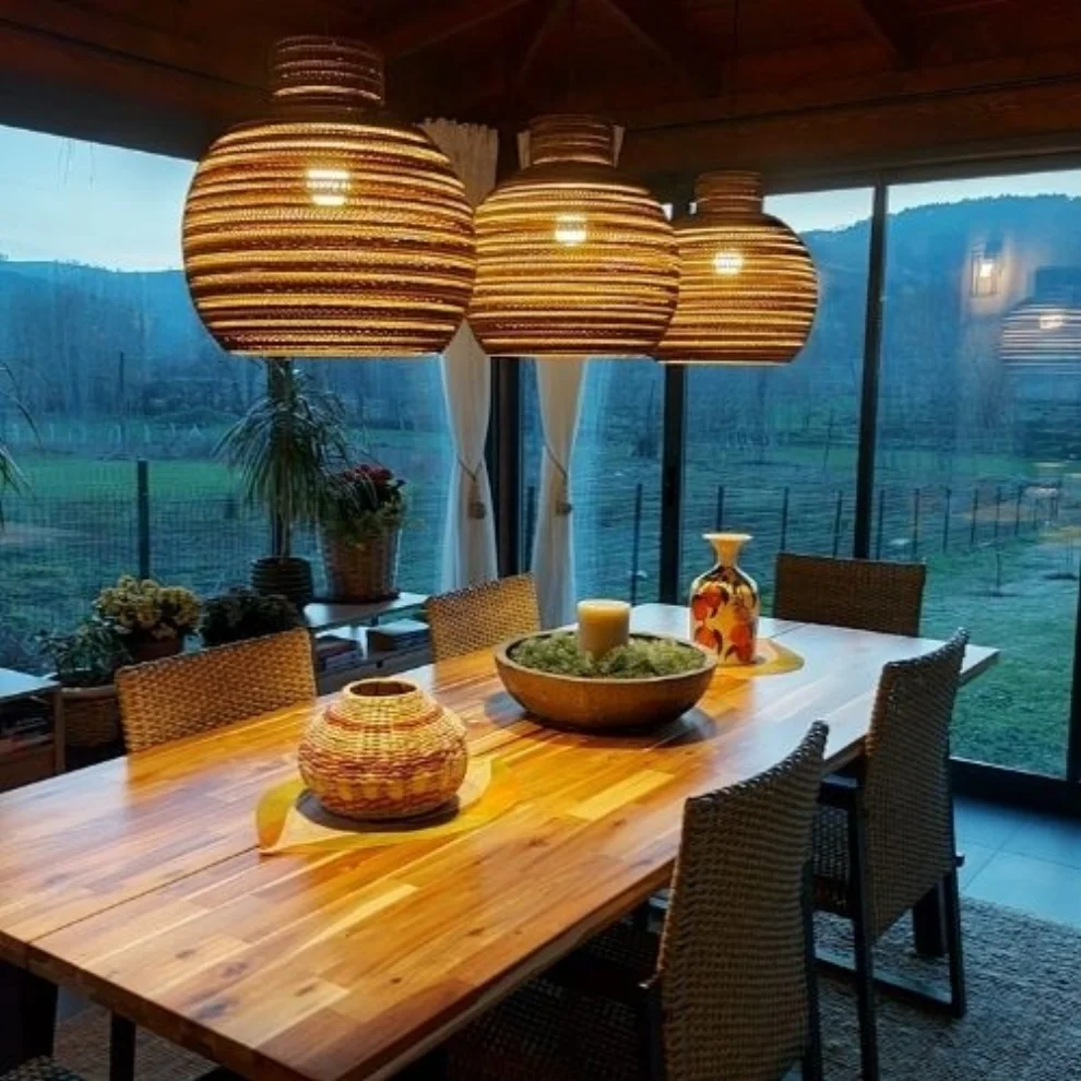 Lumo - Necked Globe Pendant Lamp