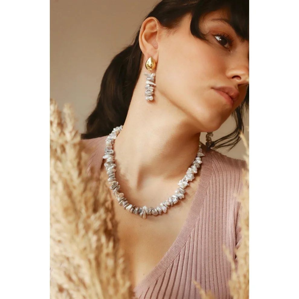 Linya Jewellery - Mia Gray Pearl Necklace