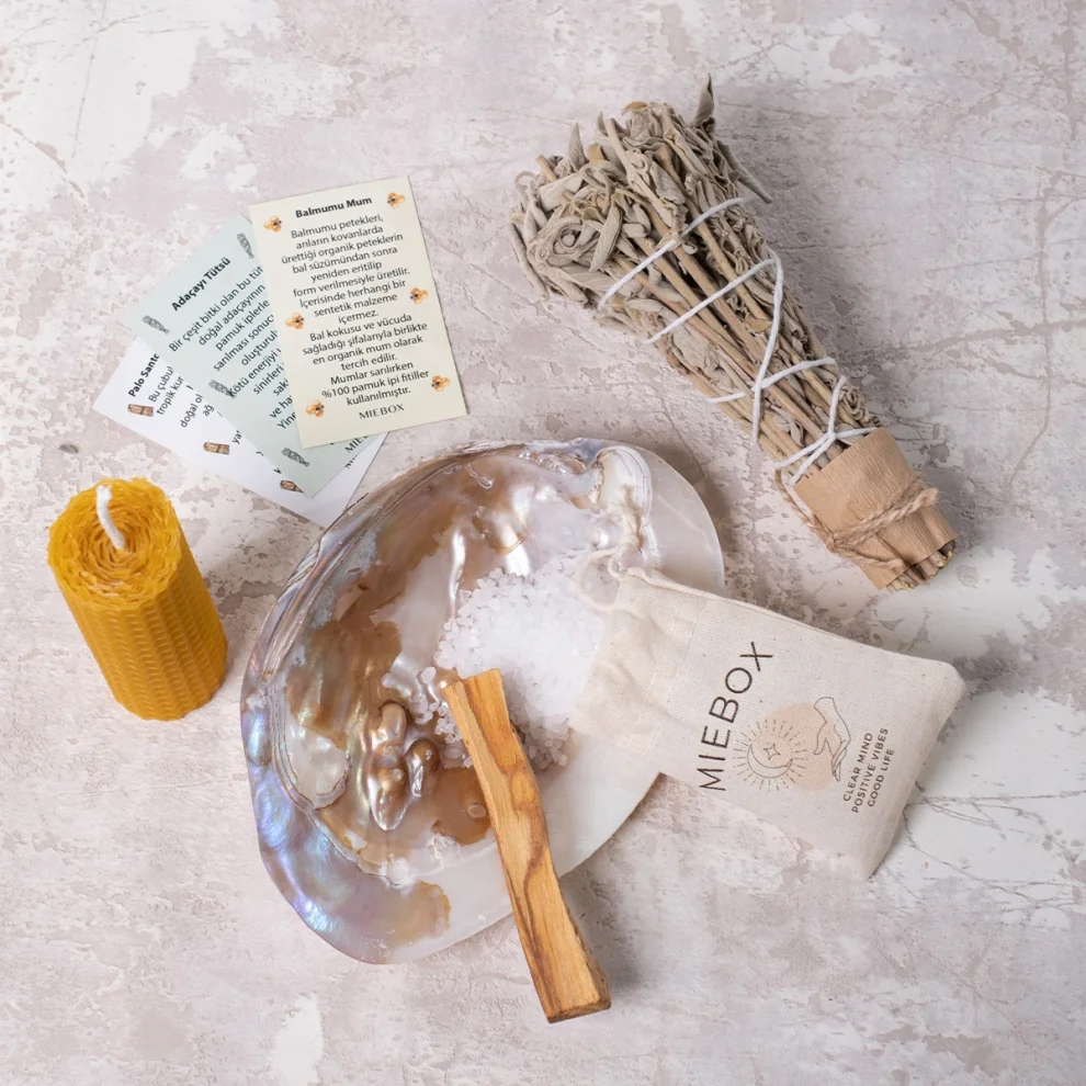 Miebox Rituals - Energy Cleansing Ritual Kit