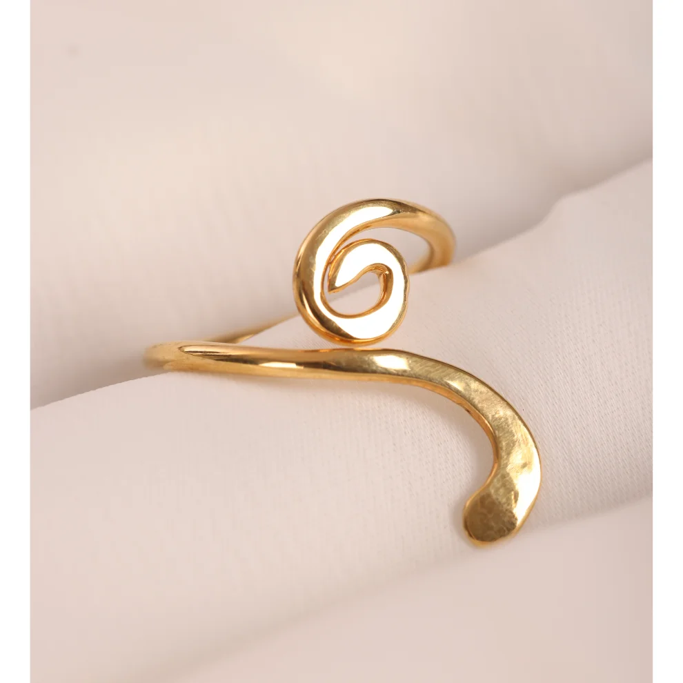 House of Mo - Simple Gold Wave Ring