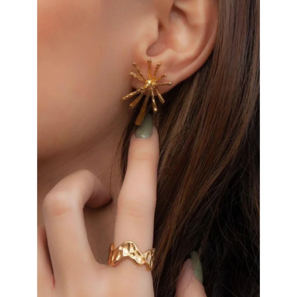 Linya Jewellery - Dera Large Earrings