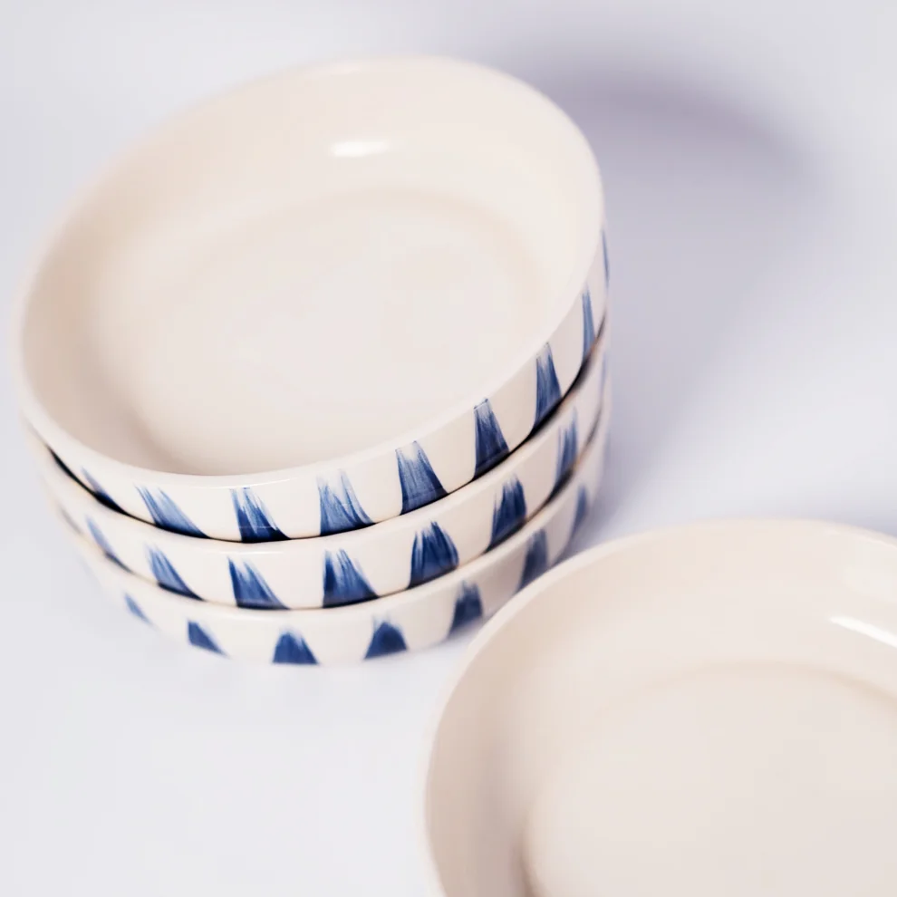 GIB'S Pottery - Nova Kase