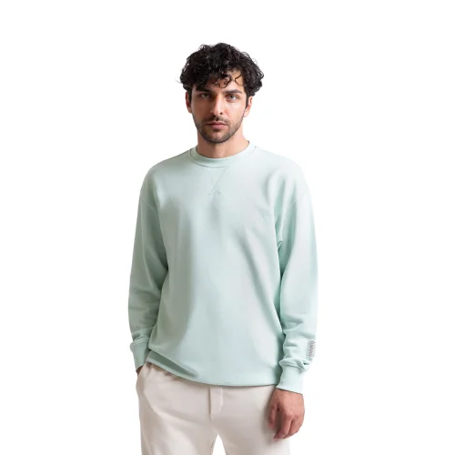 UNIQVIBE - Regular Organic Cotton Sweatshirt
