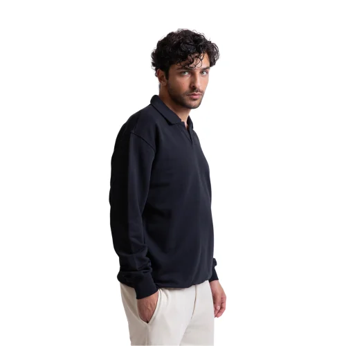 UNIQVIBE - Polo Neck Organic Cotton Sweatshirt