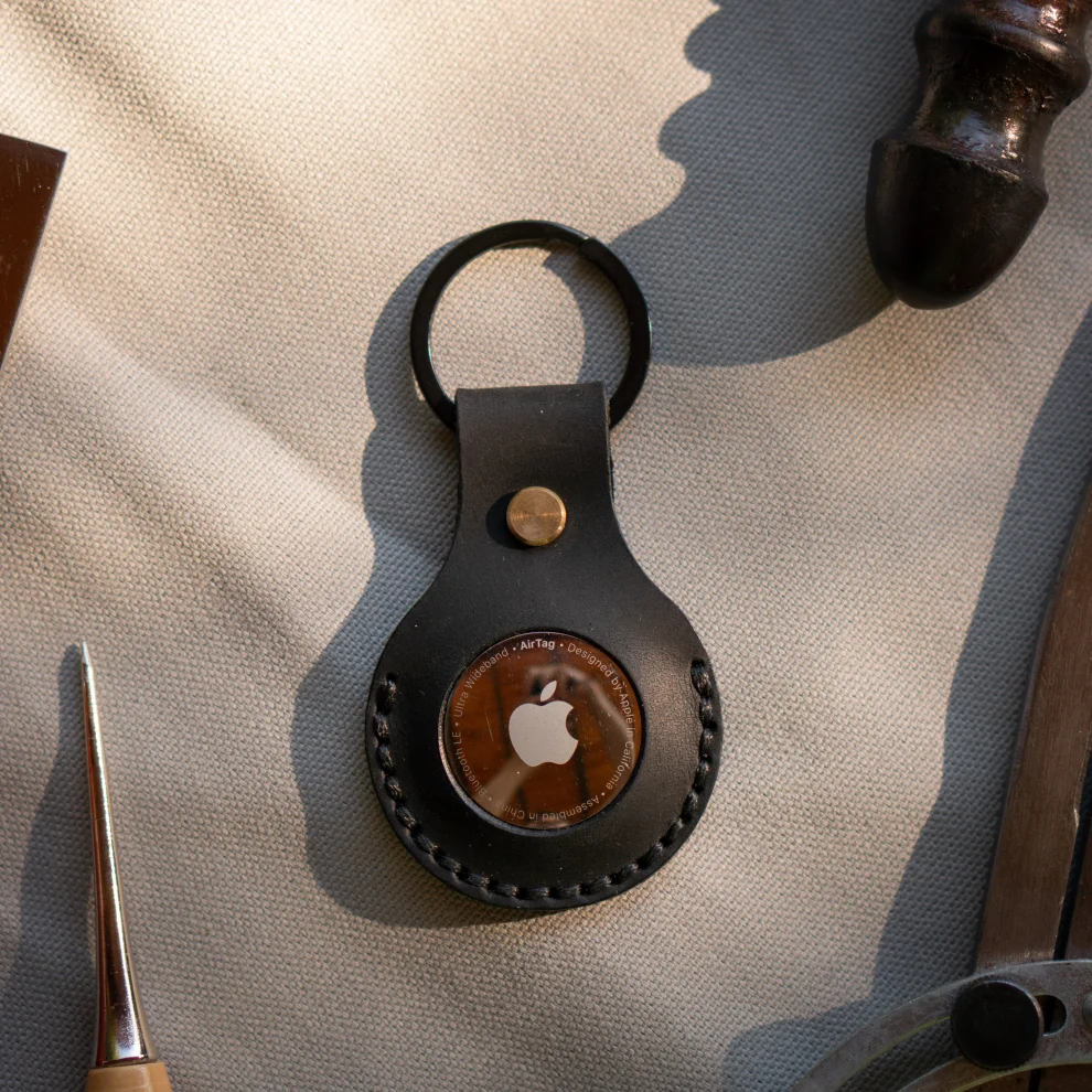 minimal X design - Apple Airtag Keychain - Genuine Leather And Handmade - Leather Airtag Sleeve