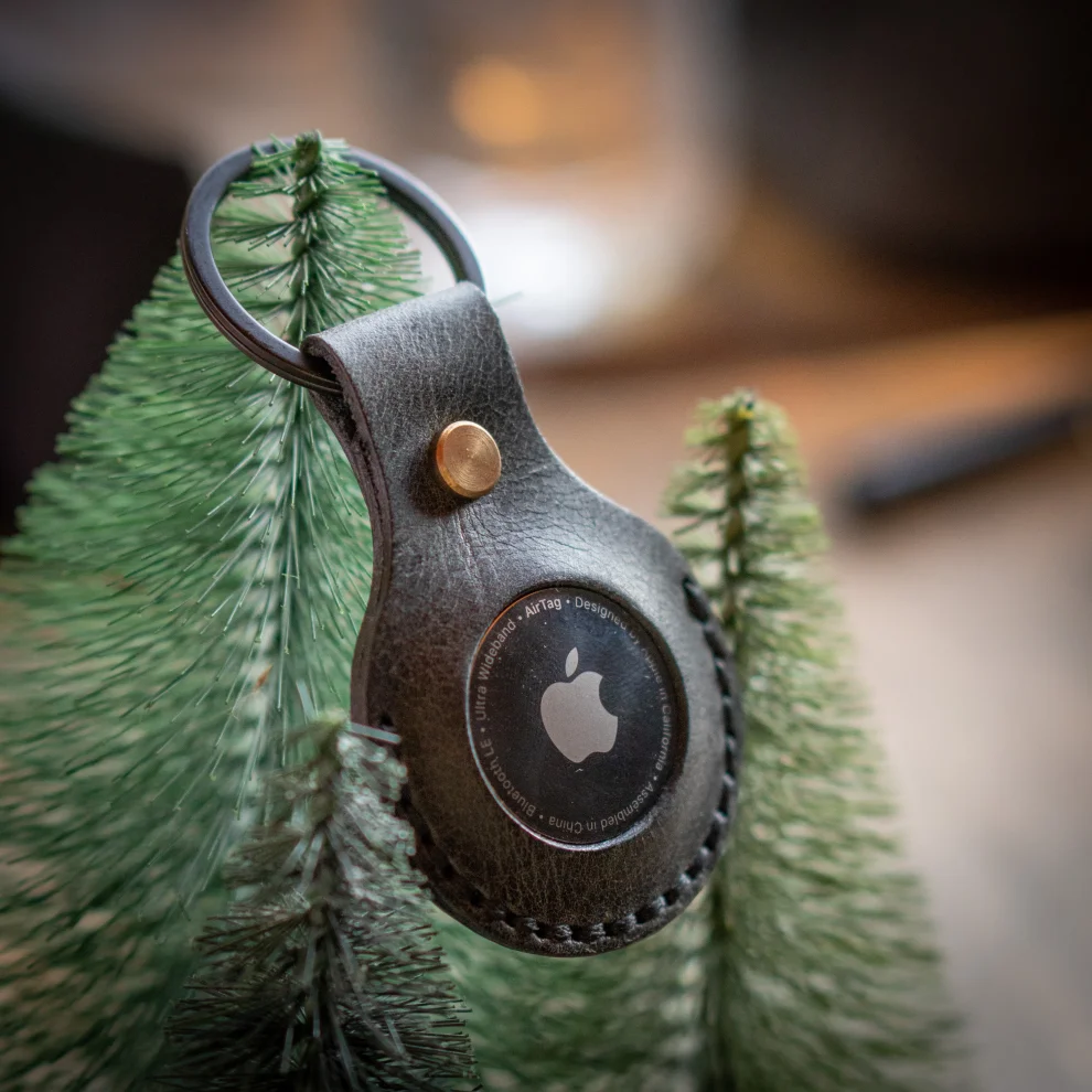 minimal X design - Apple Airtag Keychain - Genuine Leather And Handmade - Leather Airtag Sleeve