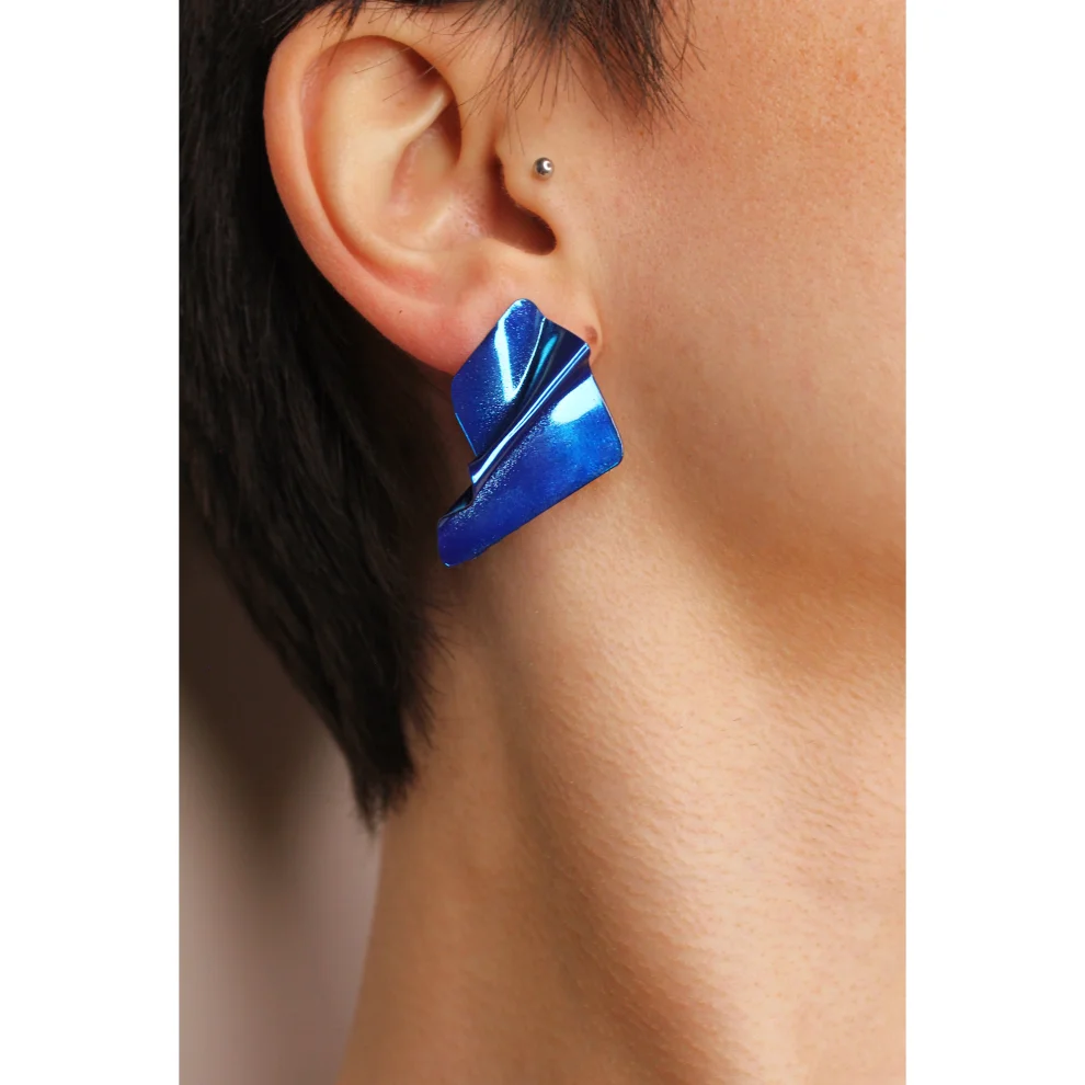 Kimi by Öykü Kaya - Colour Mini Earrings