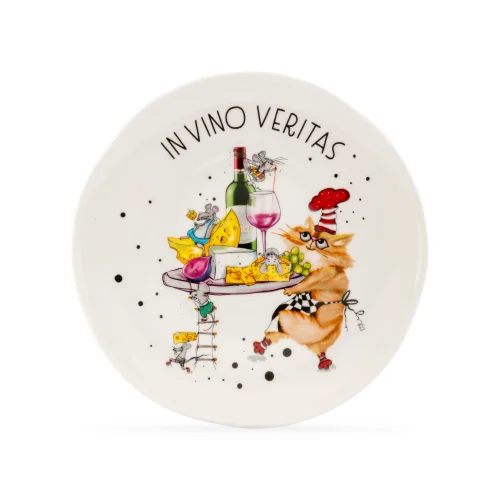 Un Poco - In Vino Veritas Porcelain Plate