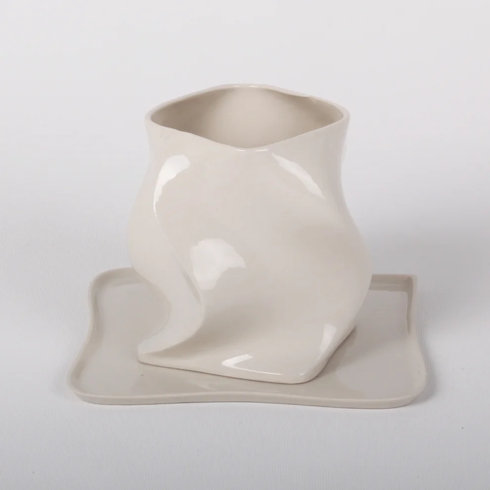 Mocco - Patara Glass And Square Plate